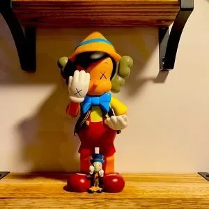 KAWS カウズ PINOCCHIO & JIMINY CRICKET ?height=640&quality=80&
